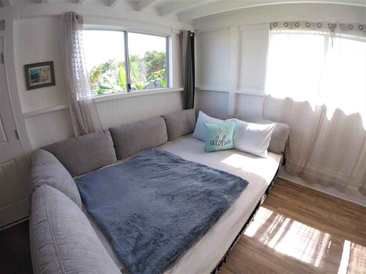 Somewhere Over The Rainbow Loft With Ac Хило Экстерьер фото